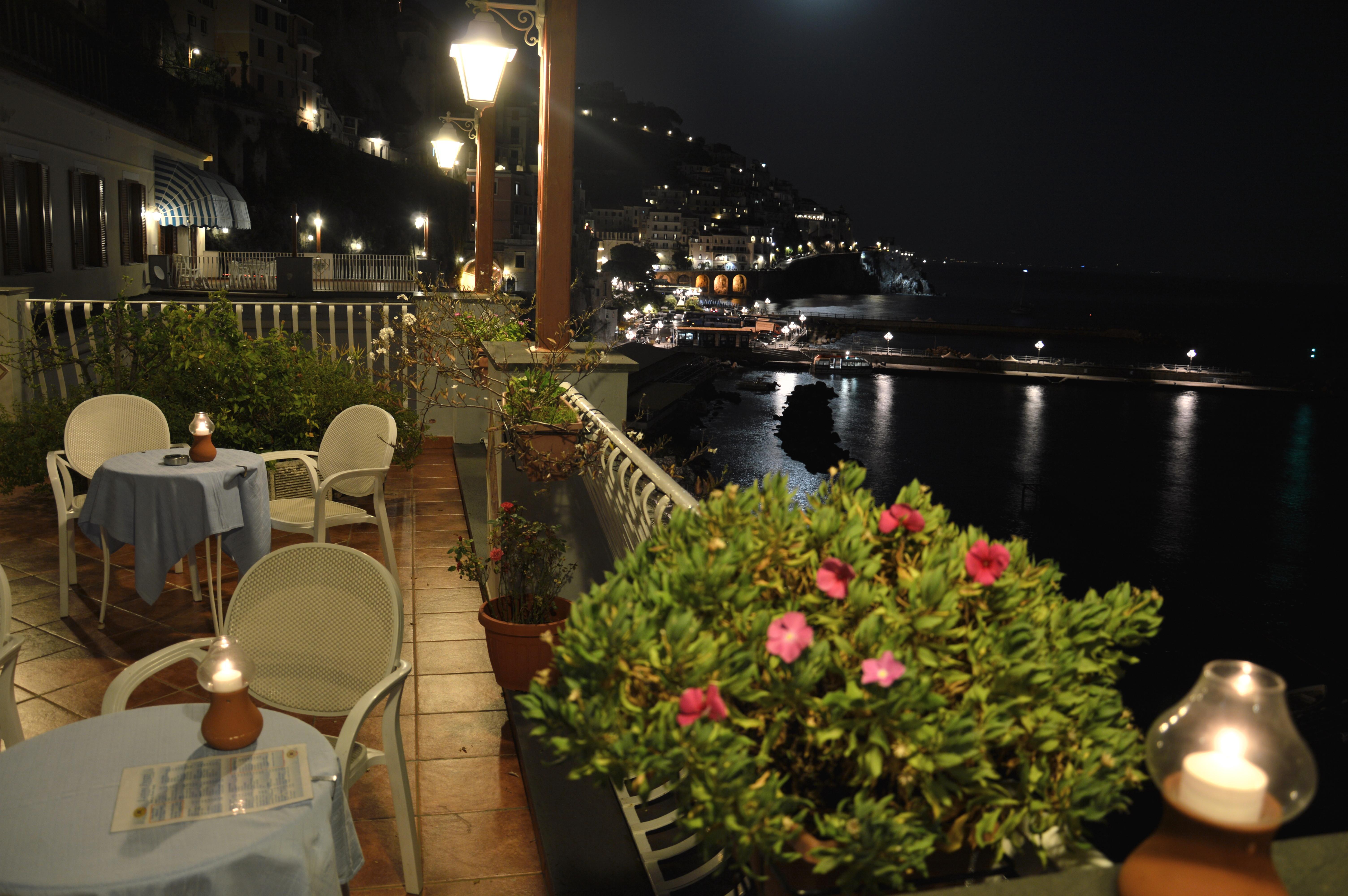 Hotel La Bussola Amalfi Kültér fotó